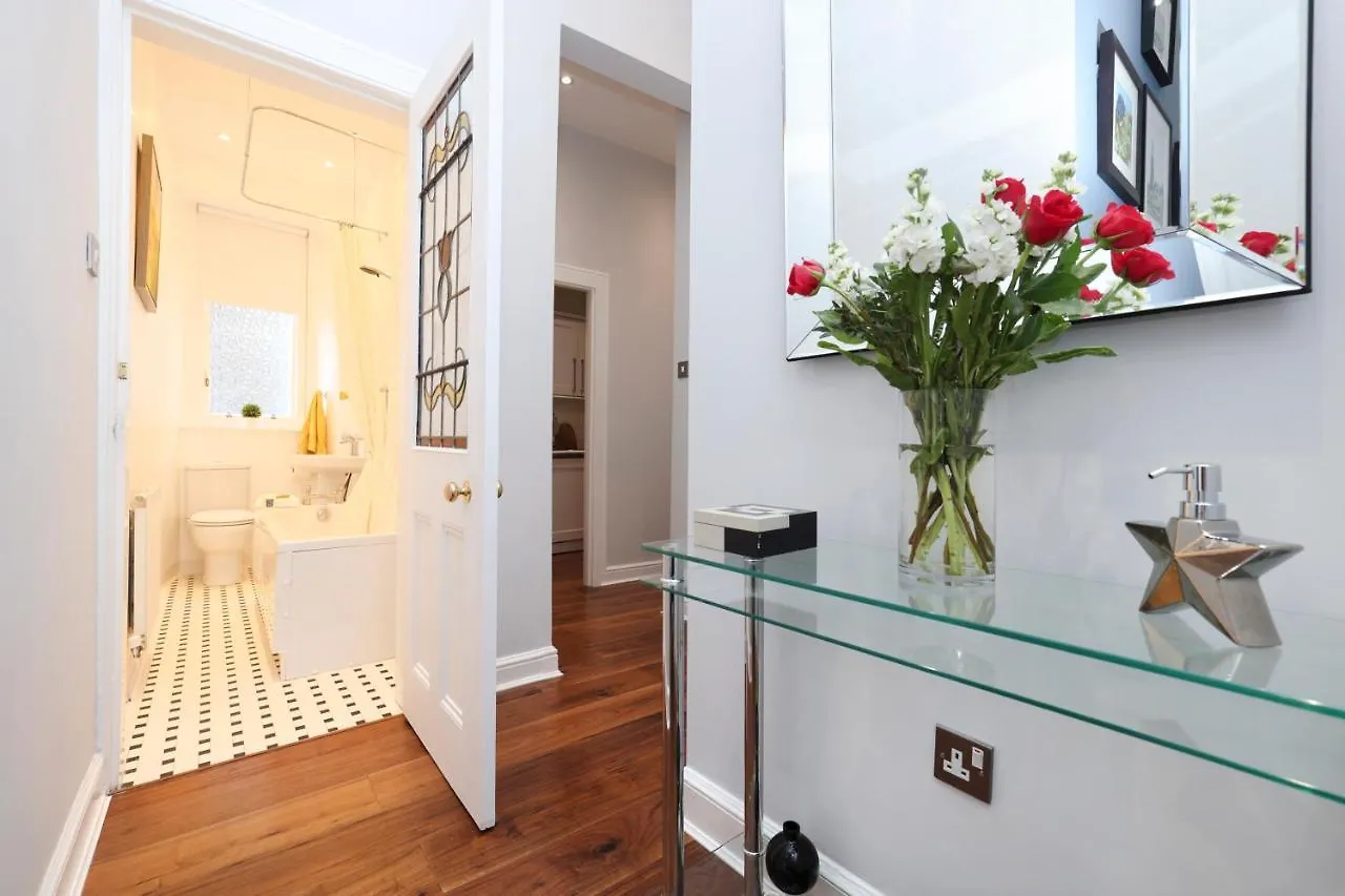 Apartament Joivy Fantastic New Town Flat With Shared Garden Edynburg